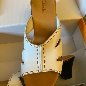 Clarks Women's White Leather Sandals